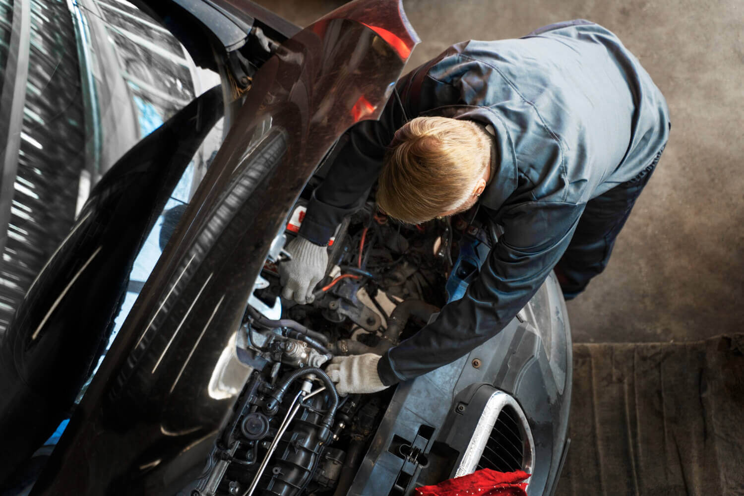 Atti vandalici auto: quali sono e risarcimento